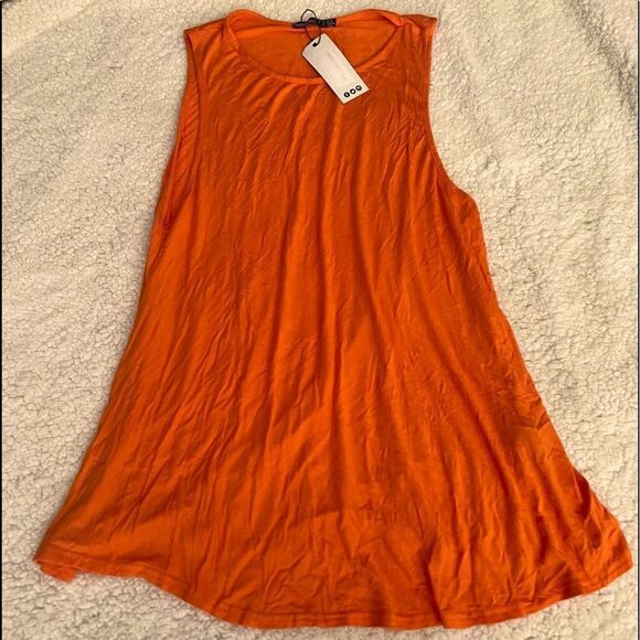 Boohoo T-Shirt Dress   - Picture 2 of 12